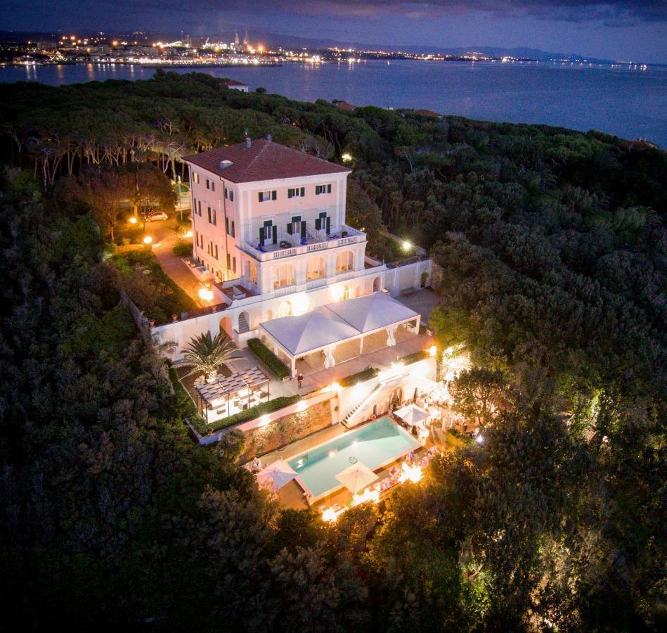 Villa Parisi Grand Hotel カスティリョンチェッロ エクステリア 写真