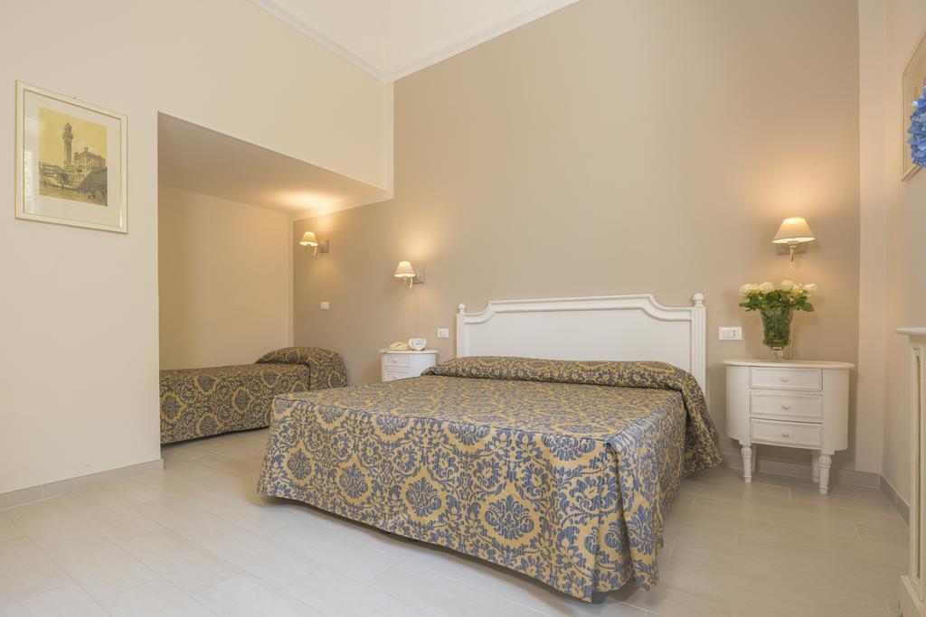 Villa Parisi Grand Hotel カスティリョンチェッロ エクステリア 写真